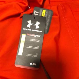 New XL Under Armour HeatGear T-Shirt